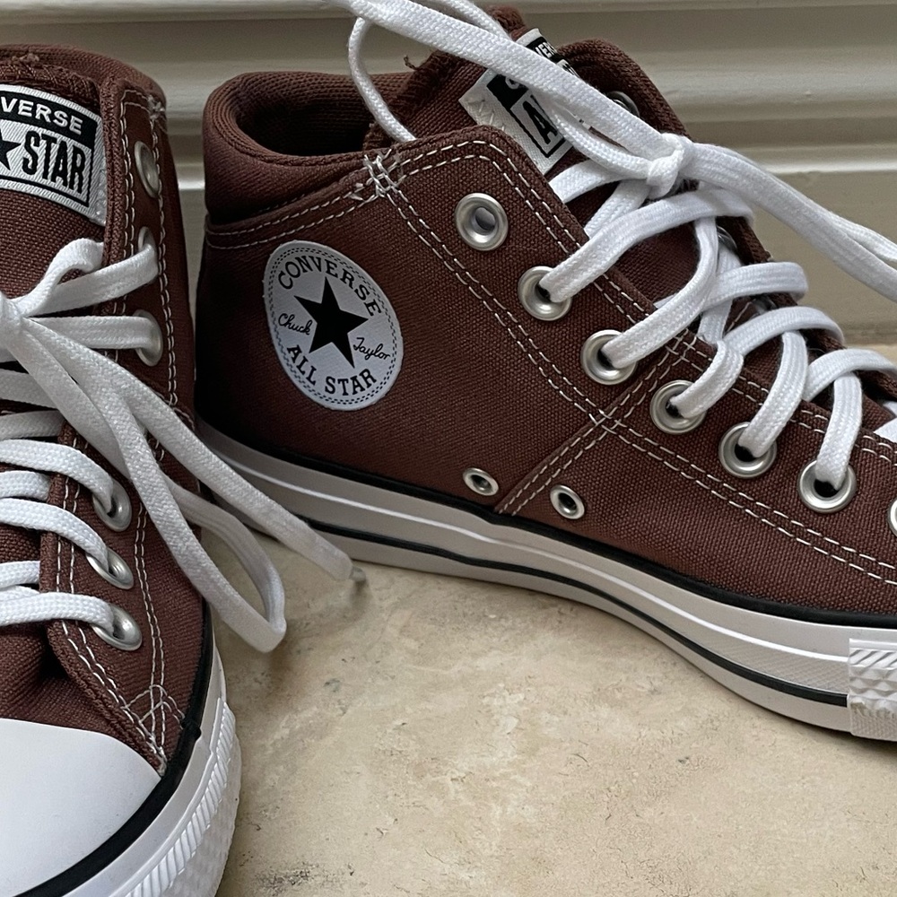 Converse Chuck Taylor Sneakers - Picture 6 of 7